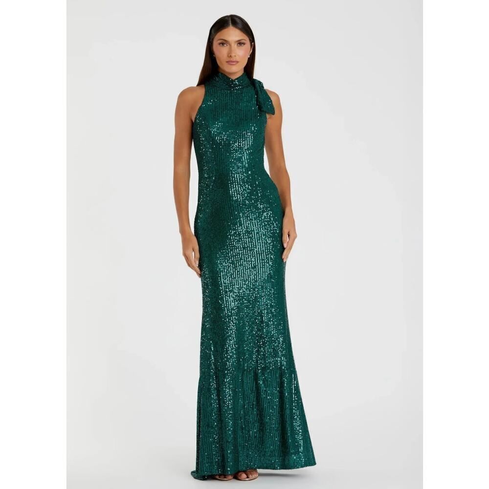 Ieena for Mac Duggal  Green Soft Tie Halter Neck Sequin Gown - Size 2 - NWT